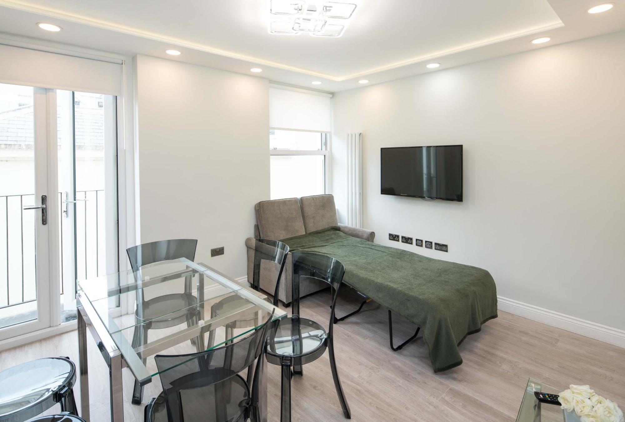 Апартаменты Roof Haven At Kensington Mews Лондон Экстерьер фото