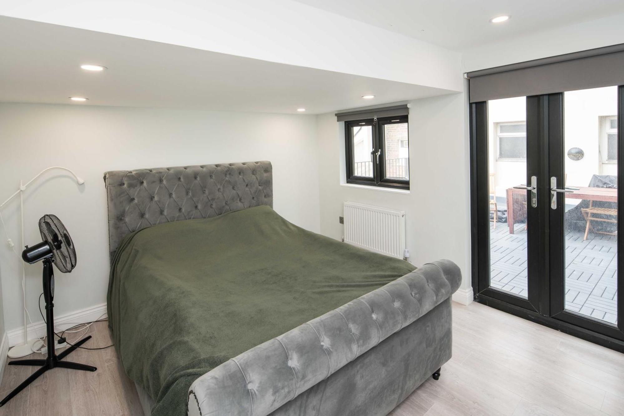 Апартаменты Roof Haven At Kensington Mews Лондон Экстерьер фото